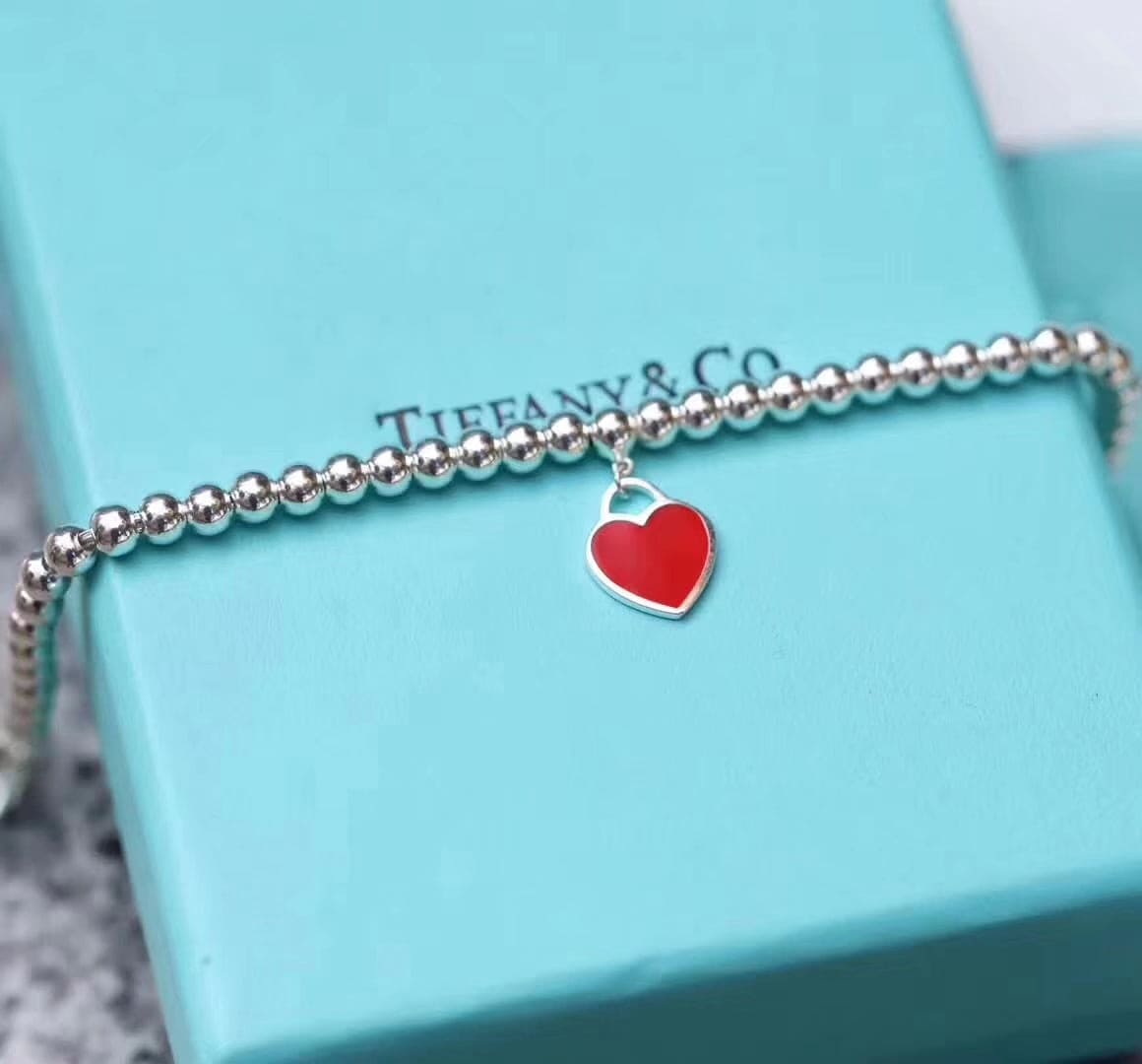 18K Return to Red Heart Tag Bead Bracelet