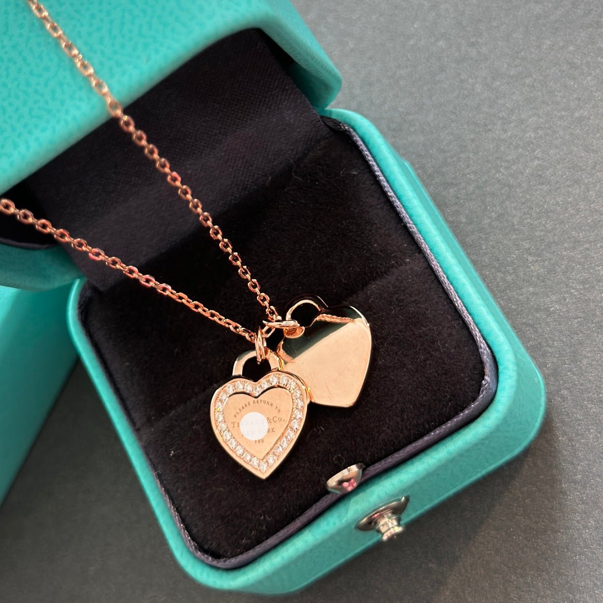 18K T Red Double Heart Diamond Necklaces